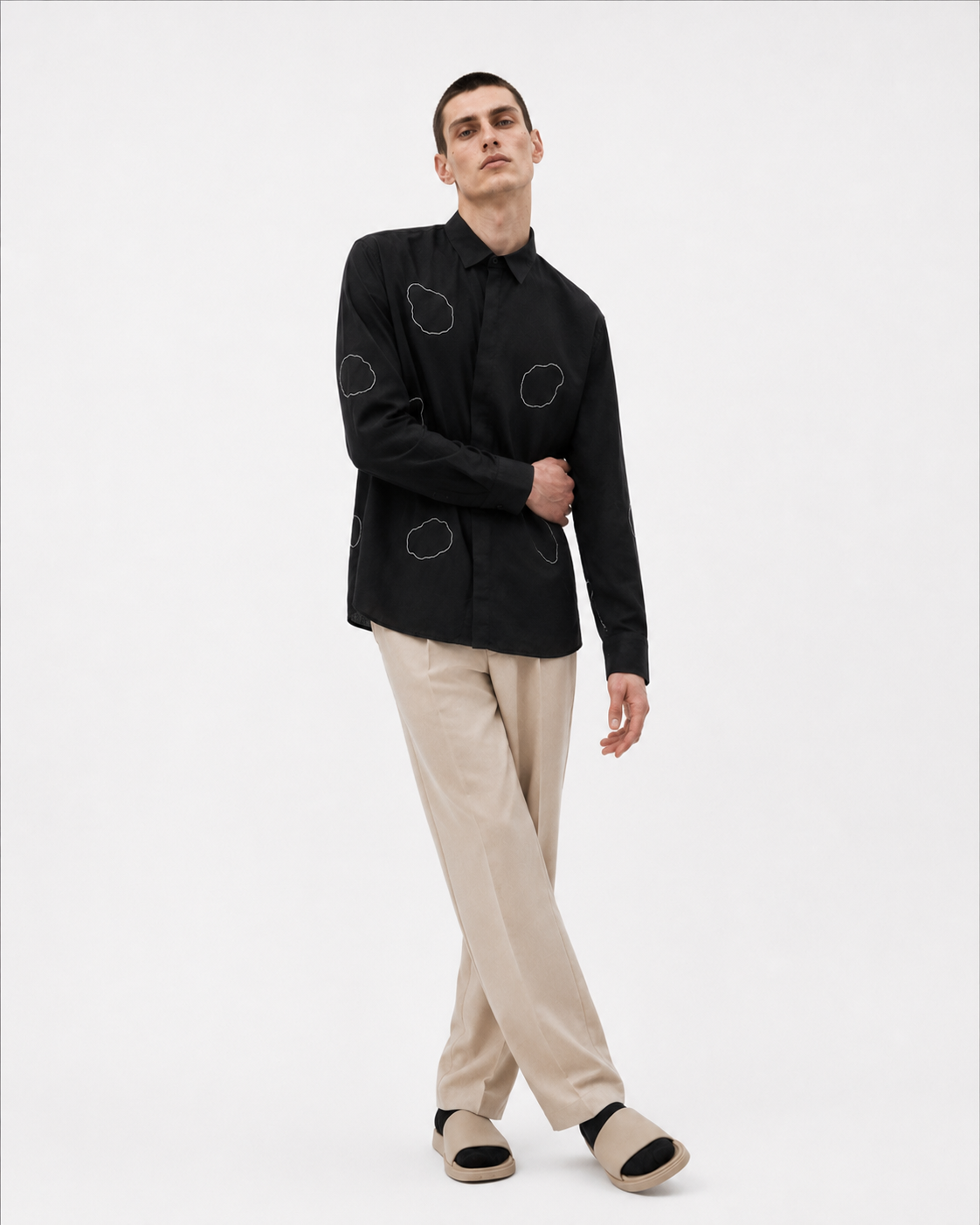BLACK LINEN AMOEBA